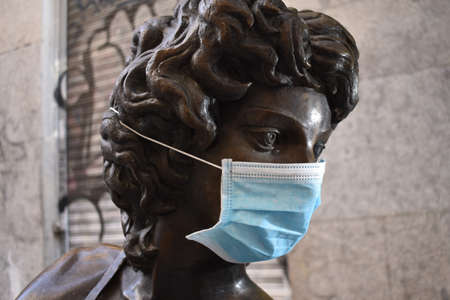 05-02-2020 Madrid, Spain. Bronze statue ofのeditorial素材