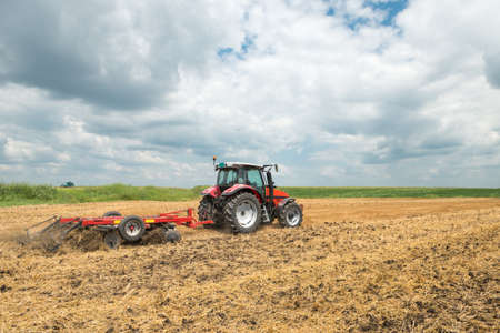 Tractor preparation the stubble field