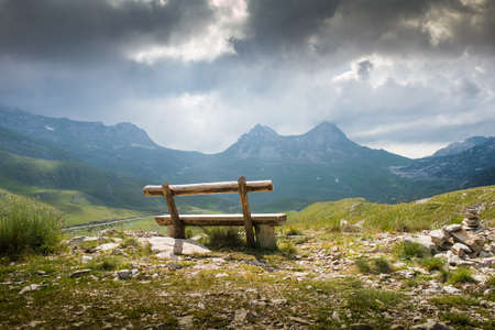 Bench for rest and viewing.の写真素材