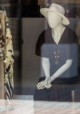 Mannequins in fashion clothing store. display with mannequins in shopping mall.の写真素材