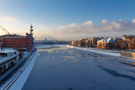 Moscow, Russia - February 01, 2018: Views of Moskva river from the Patriarshiy Bridge at sunny winter morningのeditorial素材