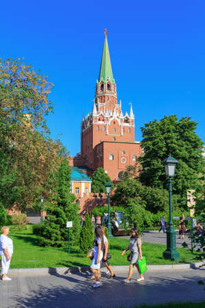 Moscow, Russia - May 27, 2018: Troitskaya tower of Moscow Kremlin on a blue sky background. View from Alexandrovsky Gardenのeditorial素材