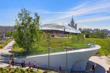Moscow, Russia - June 03, 2018: Walking tourists on footpath in Zaryadye Park on a sunny summer morningのeditorial素材