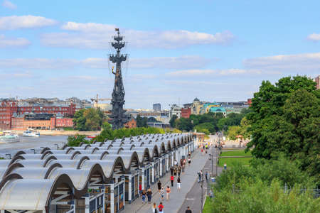 Moscow, Russia - July 30, 2018: Monument to russian Tsar Peter the Great on Moskva river. View from Krymskaya embankmentのeditorial素材