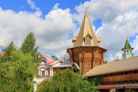 Moscow, Russia - August 06, 2018: Wooden tower of Izmailovo Kremlin against blue sky. Cultural and entertainment complex Kremlin in Izmailovo in Moscowのeditorial素材