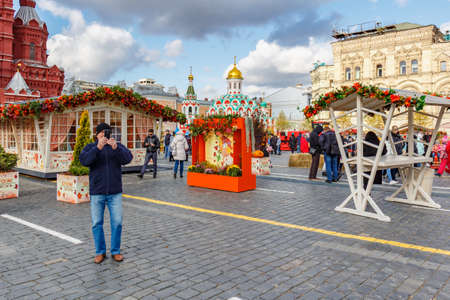 Moscow, Russia - October 08, 2019: Traditional festival Golden Autumn on Red Square in Moscow downtown. View at sunny autumn dayのeditorial素材