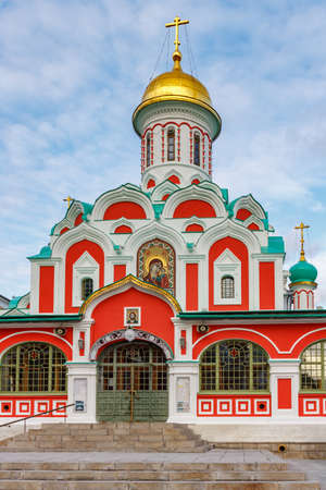 Moscow, Russia - October 08, 2019: Entrance to the Kazan Cathedral on Red square in Moscow. View against blue sky in sunny autumn eveningのeditorial素材