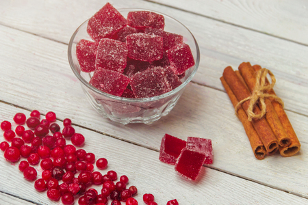 Homemade cranberry marmalade on a light backgroundの写真素材