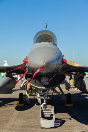 Close up view of the American F-16 Fighting Falcon jet のeditorial素材