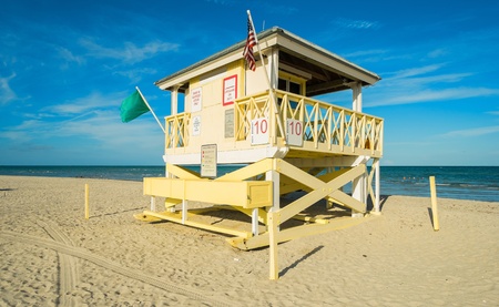 Lifeguard station along beautiful Crandon Park Beach located in Key Biscayne in Miami の写真素材