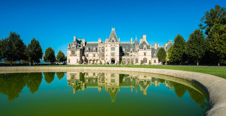 ASHEVILLE, NORTH CAROLINA OCTOBER 11: The Biltmore House and Gardens, a popular tourist attraction, built by industrialist George Vanderbilt in 1895 is America's largest home in Asheville on October 10, 2013.のeditorial素材