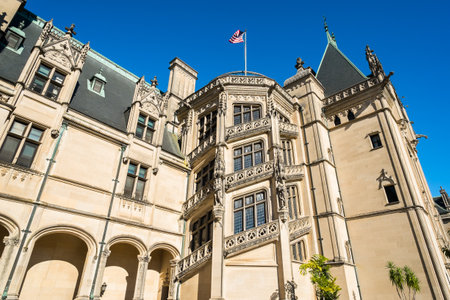ASHEVILLE, NORTH CAROLINA OCTOBER 11: The Biltmore House and Gardens, a popular tourist attraction, built by industrialist George Vanderbilt in 1895 is America's largest home in Asheville on October 10, 2013.のeditorial素材