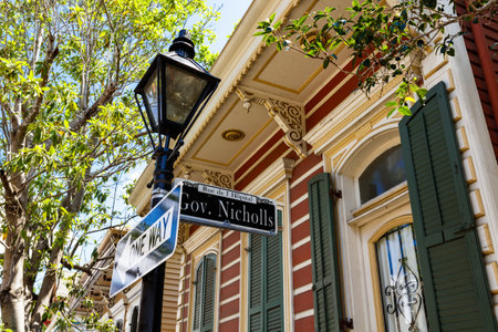 Street signs and architecture of the French Quarter in New Orleans, Louisiana.のeditorial素材