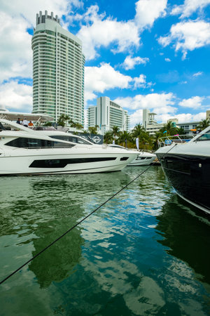 Miami Beach, Fl USA - February 17, 2017: The popular Miami International Boat Show features more than 3,000 boats and 2,000 exhibitors from all over the globe.のeditorial素材