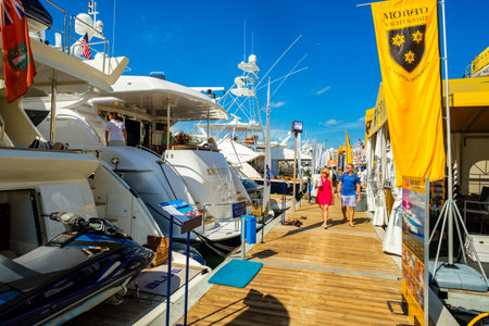 Miami Beach, Fl USA - February 17, 2017: The popular Miami International Boat Show features more than 3,000 boats and 2,000 exhibitors from all over the globe.のeditorial素材