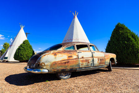Holbrook, AZ USA - October 29, 2016: The Wigwam Motel with its tipee style rooms and vintage cars is a popular tourist destination in this small desert town near the Petrified Forest.のeditorial素材