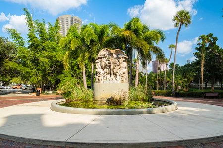 Tampa, Florida USA - September 26, 2019: Statue commemorating Henry B Plant at the entrance of the University of Tampa campus.のeditorial素材