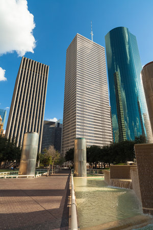 Cityscape view of Tranquility Park in downtown Houston, Texas.のeditorial素材