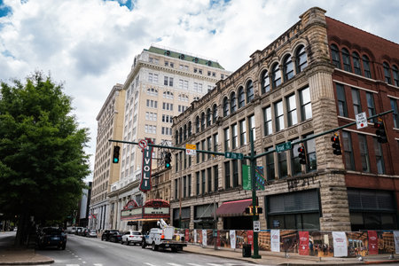 Chattanooga, Tennessee USA - May 13, 2022: Vintage buildings along popular Broad Street in the downtown districtのeditorial素材