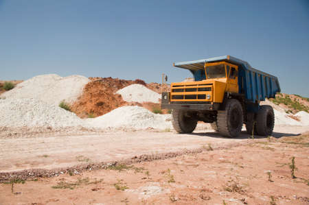 Photo industrial area to dig a quarry for sand mining in natureの写真素材