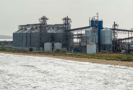 Larger feed industry by the sea, where it is processed grainsの写真素材