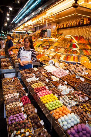 BARCELONA, SPAIN - OCTOBER 16, 2016: inside La Boqueria in Barcelona. The Mercat de Sant Josep de la Boqueria is a large public market and popular tourist landmark in Barcelonaのeditorial素材