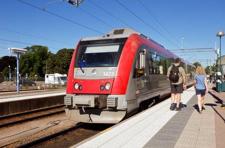 Kalmar, Sweden - June 28, 2018: Swedish class Y31 diesel multiple unit Itino at Kalmar central station, manufactured by Bombardier Transportatio in service for Kalmar Lanstrafik (Kustpilen).のeditorial素材