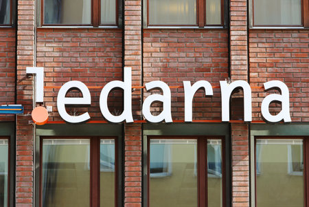 Stockholm, Sweden - September 2, 2021: Close-up view of the Swedish trade union Ledarna logo at the head office.のeditorial素材