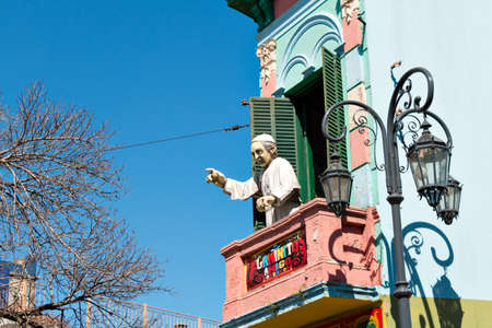 Colorful neighborhood La Boca, Buenos Aires Argentineのeditorial素材