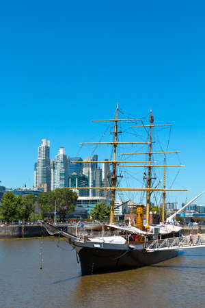 Korvette Uruguay in the harbor Puerto Madero Buenos Aires Argentine, skyline and shipsのeditorial素材