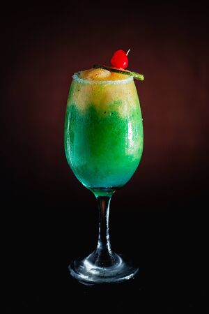 Lemon cocktail with mangoの写真素材