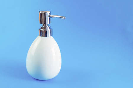 white bottle with dispenser, store detergentの写真素材