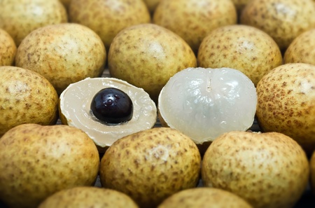 Fresh Longan Fruit, Pare It Catch Sight Of Pulp And Seedの写真素材