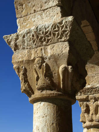 chapitel     の写真素材