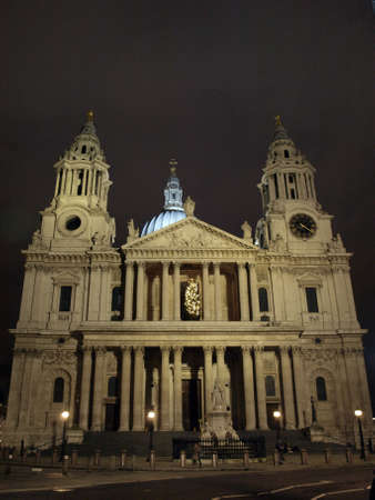 saint paul cathedral in Londonの写真素材