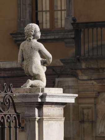 sculptures on the fence surronding the gothic cathedral of Leon (Castilla)の写真素材