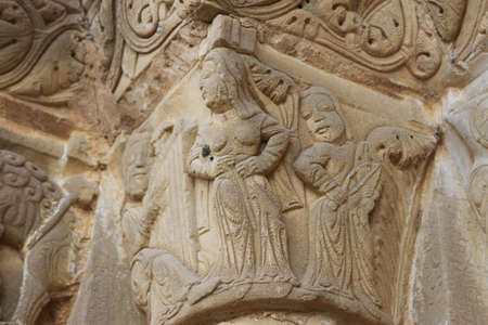 Capitel on the cover of the church of Santiago - Romanesque Style - Aguero - Huesca - Aragón - Spain - Europeの写真素材