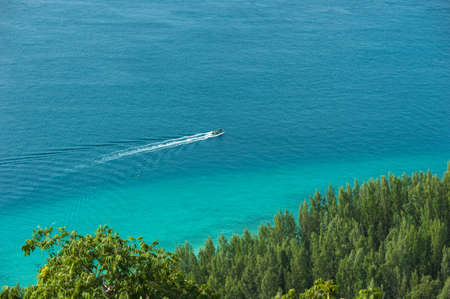 KOH ADANG : Viewpoint Chado cliff on Koh Adung, Satun Thailandの写真素材