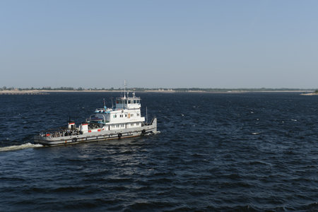 The Volga river in the area Volgograd.のeditorial素材