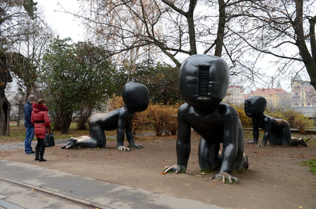 Sculpture "Crawling baby" at the Museum of modern art in Kampa Park.のeditorial素材