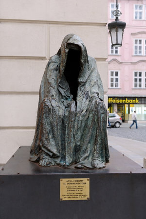 The sculpture "commander" installed in memory of the premiere in the Estates theatre Opera Mozart's "don Giovanni" 29.10.1787のeditorial素材