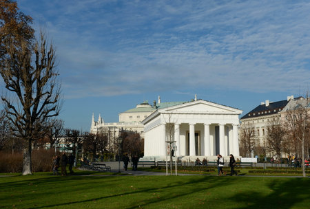 Neoclassical Theseus Temple, completed in 1821. This small-scale replica of the Temple of Hephaestus in Athens. Volksgarten.のeditorial素材