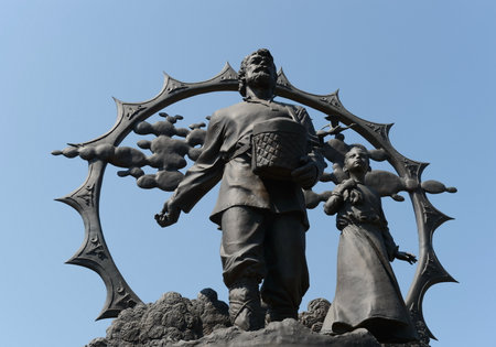 A monument to the settlers in the Altai on the square of October in Barnaul.のeditorial素材