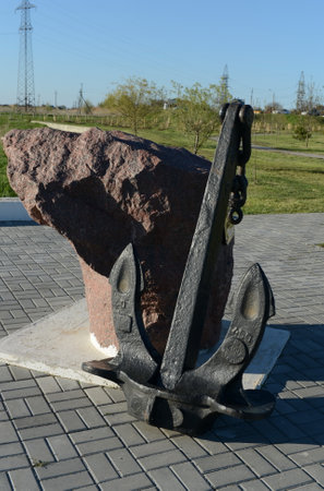 Memorable stone "In memory of sailors, the Fatherland served" on the embankment in Volgodonsk.のeditorial素材