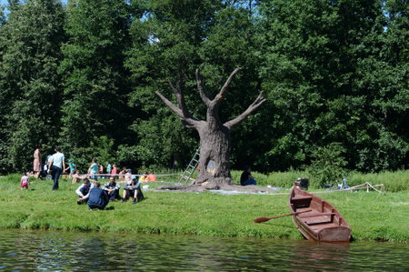 People are resting in the natural-historical park "Kuzminki-Lublino".のeditorial素材