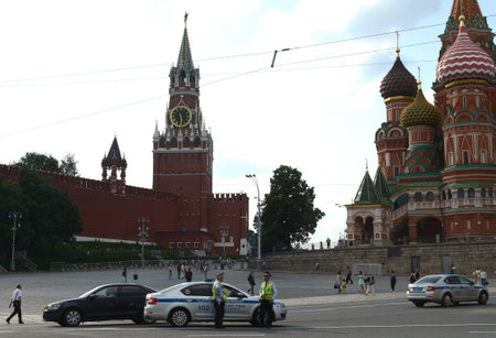 Employees of the road patrol police on the Vasilevsky descent of Moscow.