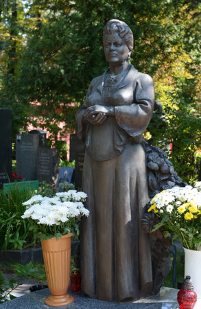 The grave of People's Artist of the USSR Lyudmila Zykina at the Novodevichy Cemetery in Moscow.のeditorial素材