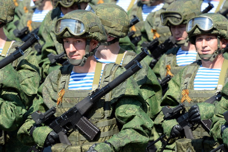 Paratroopers of the 331st guards parachute regiment Kostroma at the dress rehearsal of the parade on red square in honor of Victory Dayのeditorial素材