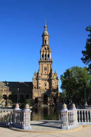 Beautiful architecture of the square of Spain in Sevilleのeditorial素材