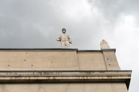 Sculpture on the left tower of the gateway No. 6 of the Moscow Canalのeditorial素材